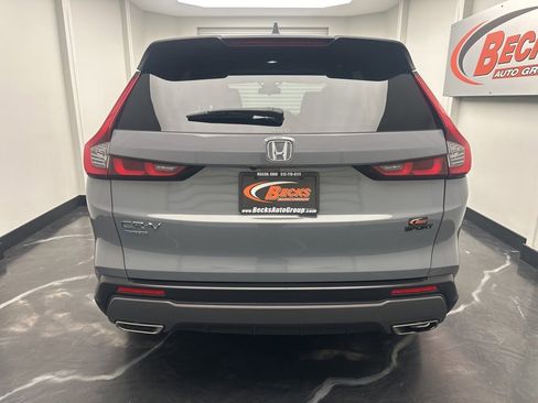 Used 2025 Honda CR-V Sport image 25
