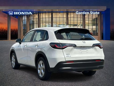 Certified 2024 Honda HR-V LX image 4