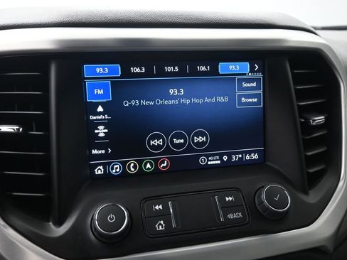 Used 2023 GMC Acadia SLT image 35