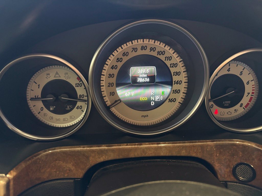 Used 2014 Mercedes-Benz E 350 4MATIC Sedan image 30