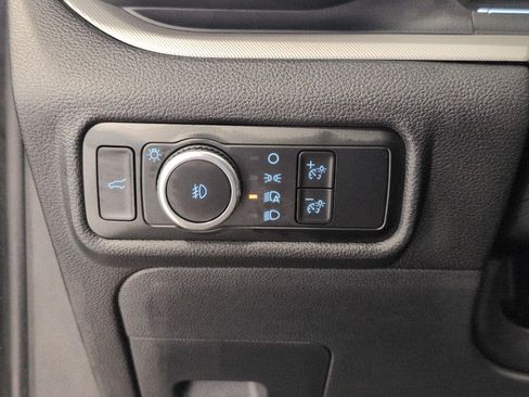 Used 2024 Ford Explorer XLT w/ Equipment Group 202A AWD/4WD image 10