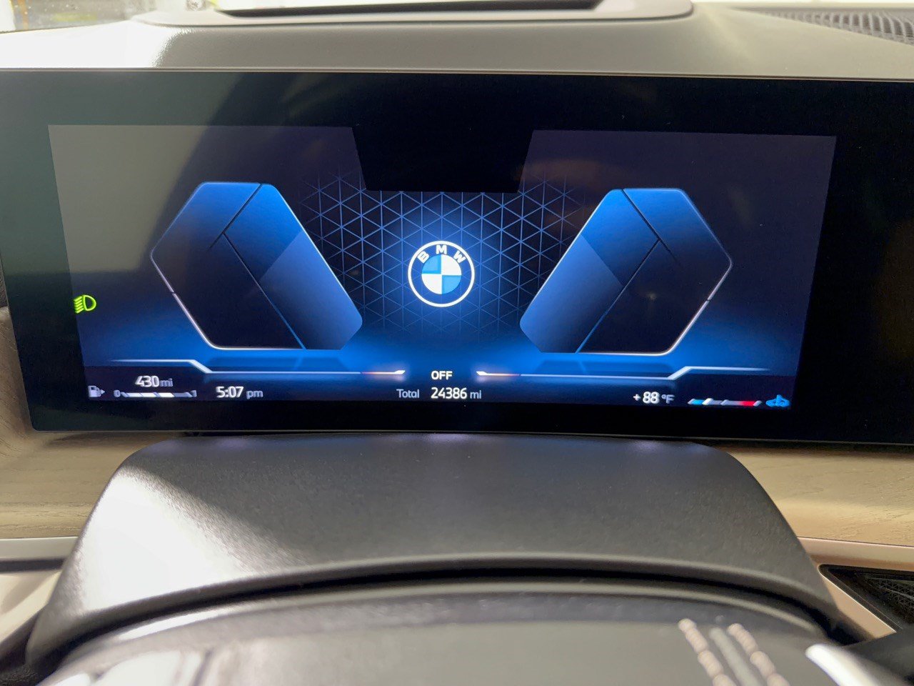 Certified 2024 BMW X7 xDrive40i w/ Premium Package AWD/4WD image 26