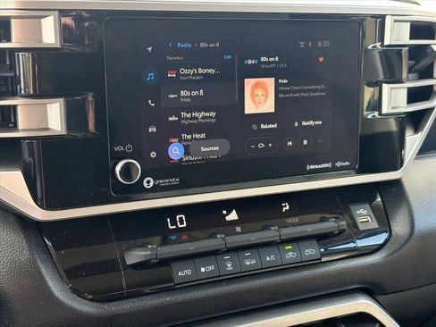 Used 2023 Toyota Tundra SR5 w/ SR5 Convenience Package AWD/4WD image 11