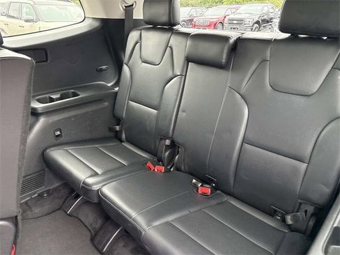 Used 2020 Kia Telluride S w/ S 8 Passenger Seating Package image 19