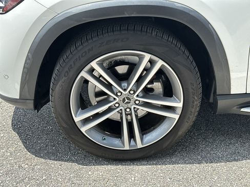 Used 2022 Mercedes-Benz GLE 350 image 13