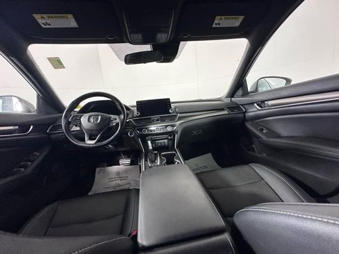 Used 2022 Honda Accord Sport image 16