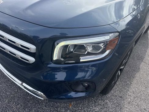 Used 2021 Mercedes-Benz GLB 250 image 10
