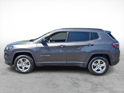Certified 2024 Jeep Compass Latitude AWD/4WD image 2