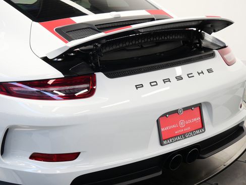Used 2016 Porsche 911 R image 51