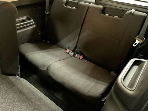 Used 2020 Mitsubishi Outlander ES image 20