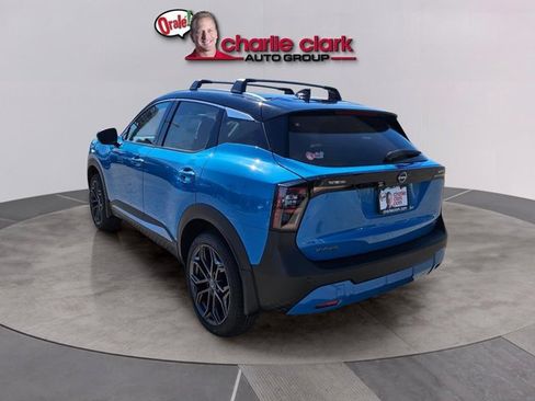 Certified 2026 Nissan Kicks SR FWD image 4