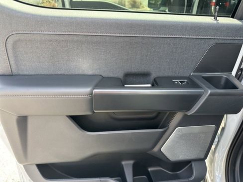 Used 2023 Ford F150 Raptor AWD/4WD image 33