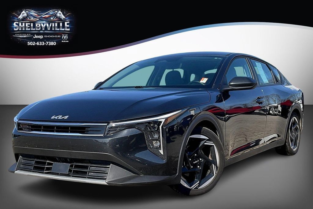 Used 2025 Kia K4 EX FWD image 1