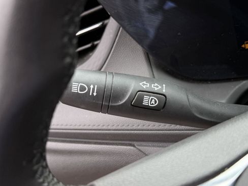Used 2024 Buick Encore GX Sport Touring AWD/4WD image 18