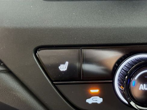 Certified 2025 Honda Accord SE image 15