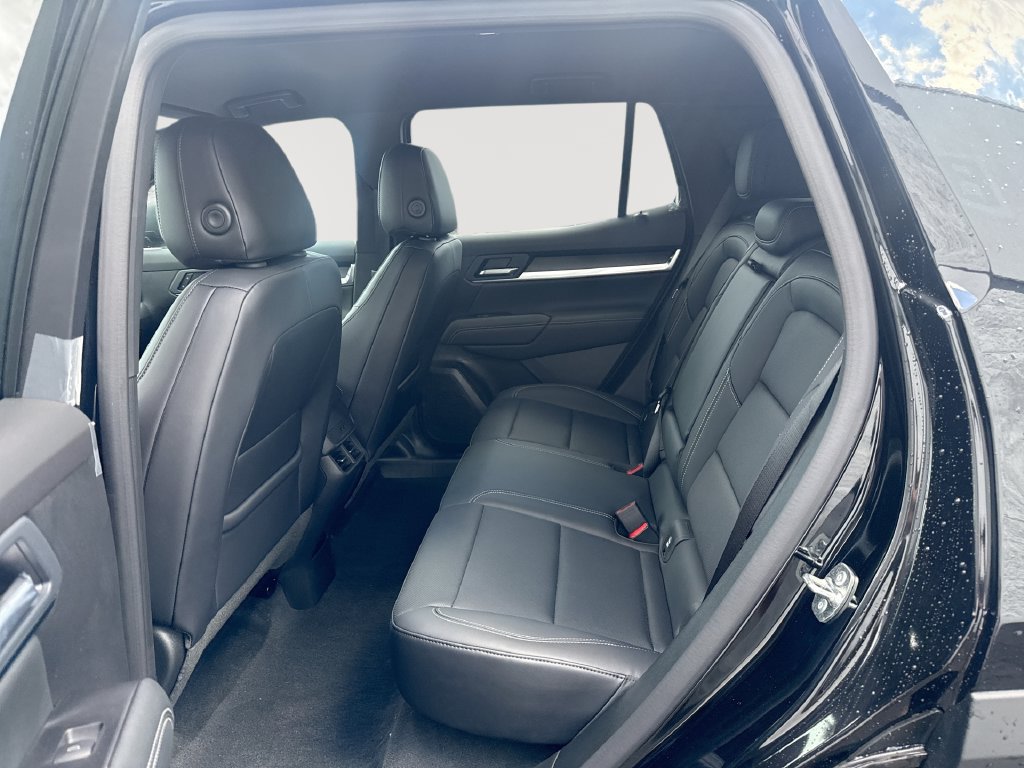 New 2027 GMC Terrain Elevation w/ Elevation Premium Package AWD/4WD image 24