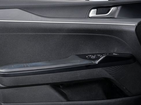 Used 2021 Kia K5 LXS image 6