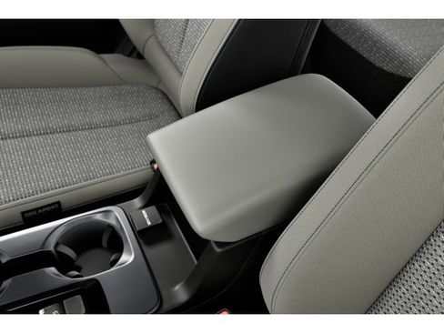 New 2026 Subaru Forester Premium image 17