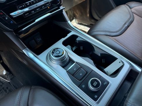 Used 2022 Ford Explorer King Ranch w/ Technology Package AWD/4WD image 20
