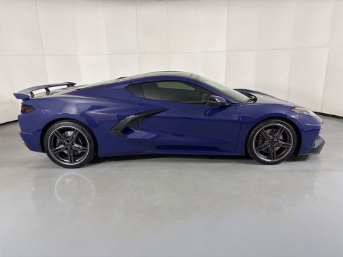 Used 2026 Chevrolet Corvette Stingray Coupe w/ Z51 Performance Package image 11