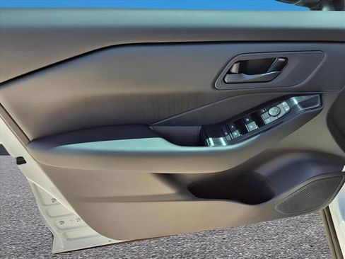 New 2026 Nissan Rogue S image 11