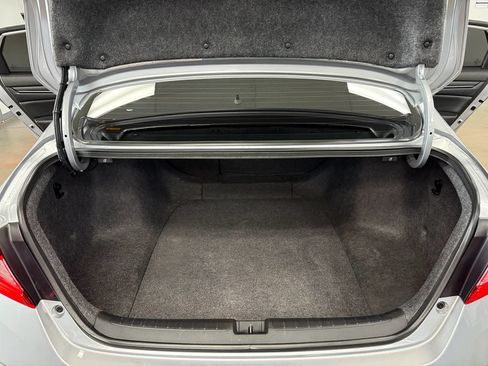 Used 2020 Honda Accord Sport image 11