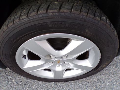 Used 2011 Chevrolet Malibu LS image 39