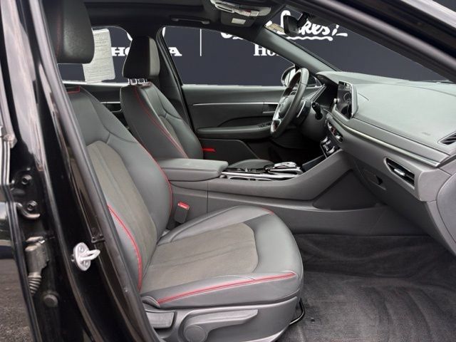 Used 2023 Hyundai Sonata SEL Plus w/ Preferred Accessory Package FWD image 15