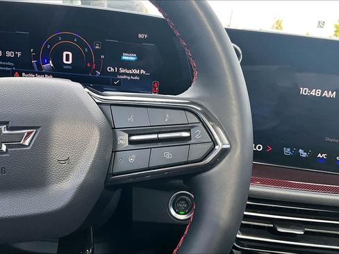 Used 2025 Chevrolet Traverse RS w/ LPO, Floor Liner Package FWD image 21
