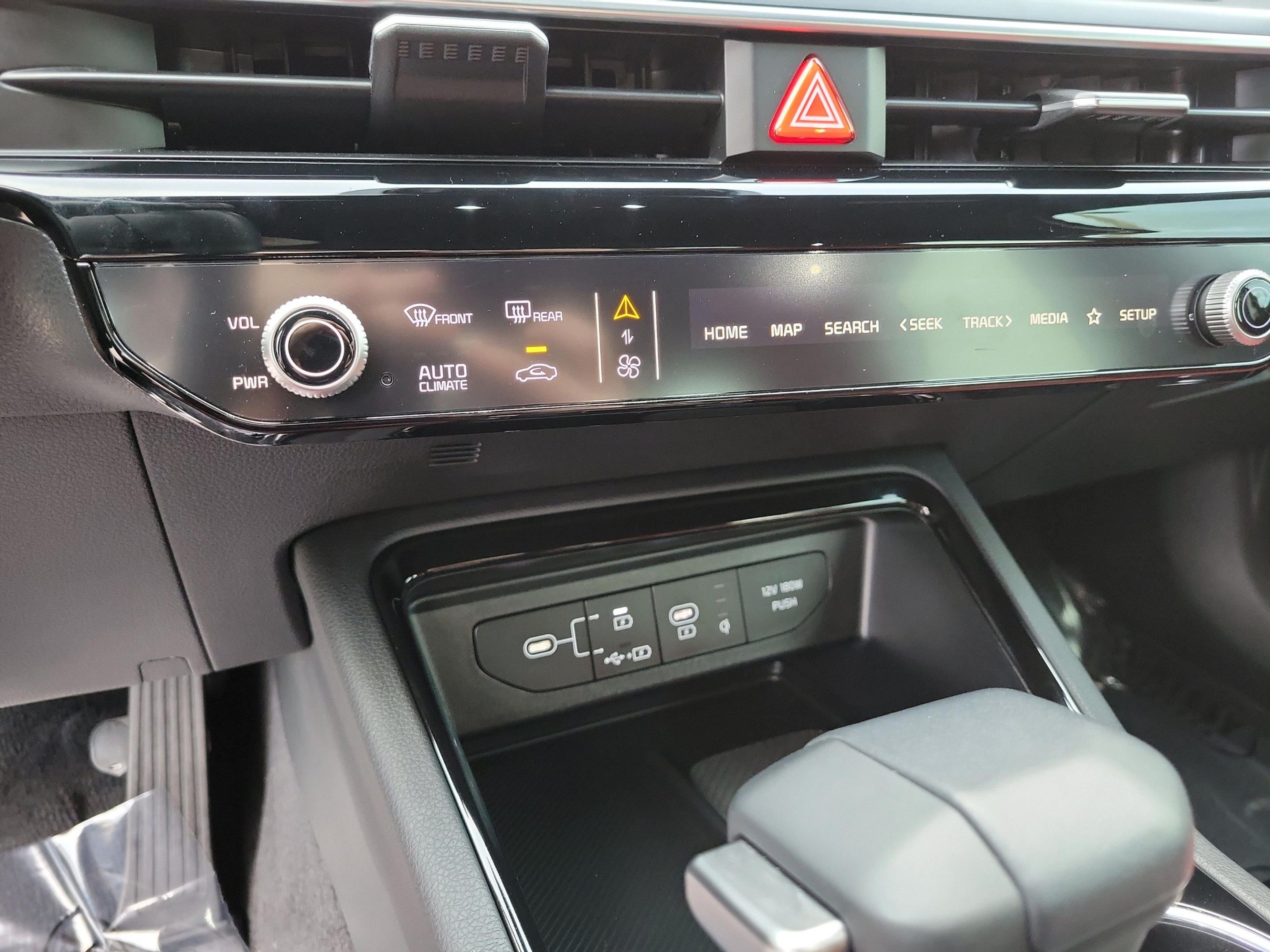 Certified 2026 Kia K5 GT-Line w/ GT-Line Premium Package FWD image 18