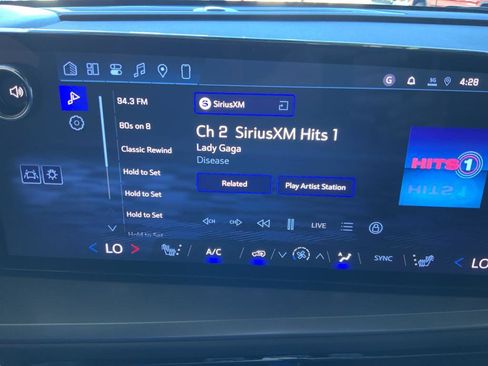 New 2026 Chevrolet Traverse LT w/ LPO, Floor Liner Package image 22