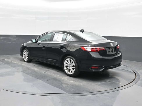 Used 2018 Acura ILX FWD image 6