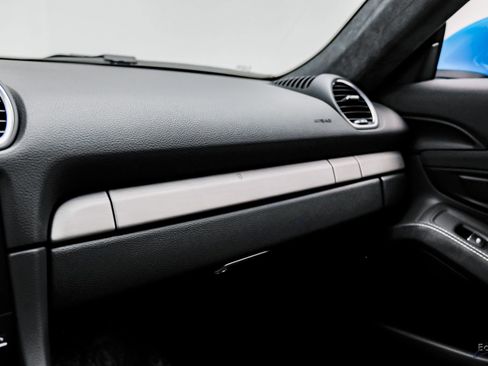 Used 2020 Porsche 718 Cayman GT4 image 82