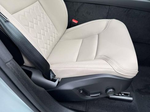 New 2026 Volvo XC60 B5 Plus w/ Climate Package image 15