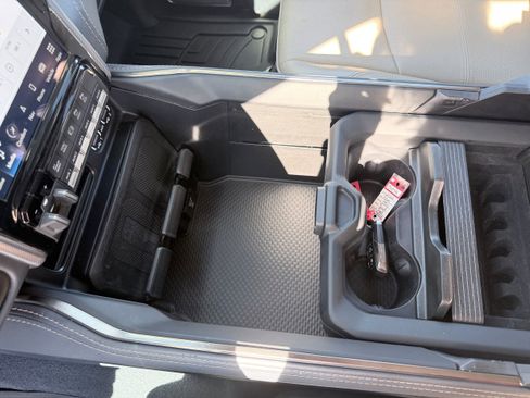 Used 2022 RAM 3500 Limited image 23