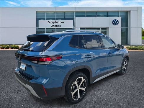 New 2025 Volkswagen Tiguan SE image 5