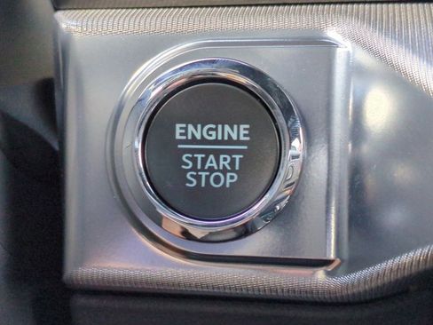 New 2025 Ford F150 Lariat w/ Equipment Group 501A Mid image 27