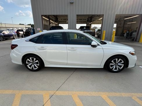 Certified 2026 Honda Civic LX image 9