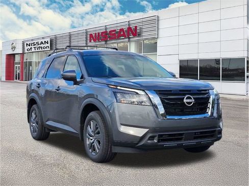 New 2025 Nissan Pathfinder SV image 1