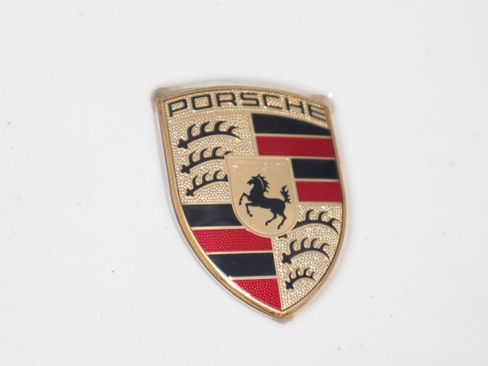 Used 2018 Porsche 718 Cayman RWD image 33