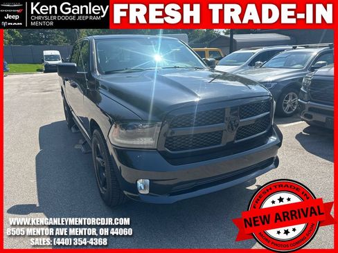 Used 2015 RAM 1500 Express AWD/4WD image 2
