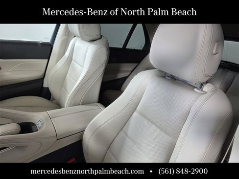Used 2020 Mercedes-Benz GLE 450 4MATIC image 11