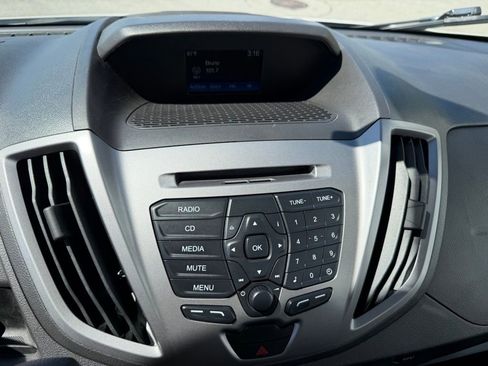 Used 2018 Ford Transit 350 XLT RWD image 24