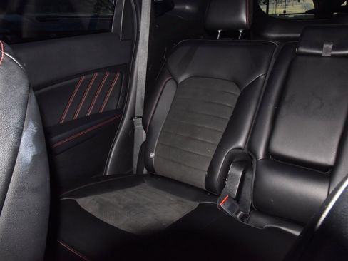 Certified 2022 Ford Edge ST-Line image 19