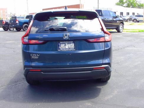 Used 2025 Honda CR-V LX image 24