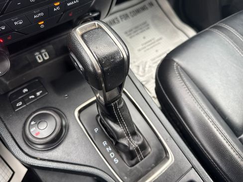 Used 2022 Ford Ranger Lariat w/ Equipment Group 501A High image 41