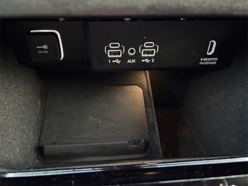 Used 2022 Jeep Wagoneer Series II w/ Premium Group I image 27