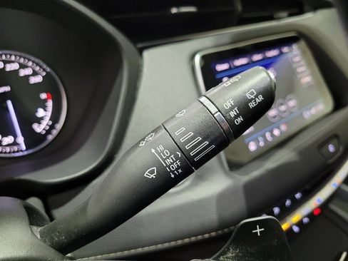 Used 2021 Cadillac XT4 Luxury w/ Driver Awareness Package image 46