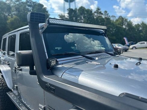 Used 2014 Jeep Wrangler Unlimited Sahara w/ Max Tow Package image 16