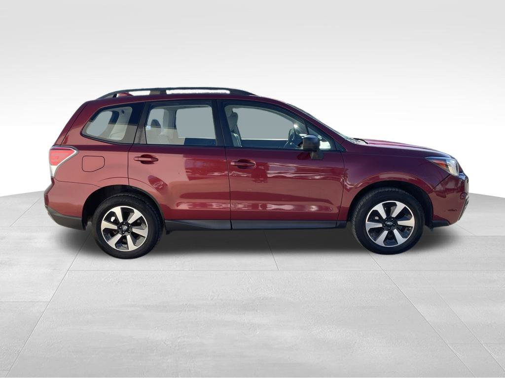 Used 2018 Subaru Forester 2.5i w/ Alloy Wheel Package AWD/4WD image 4